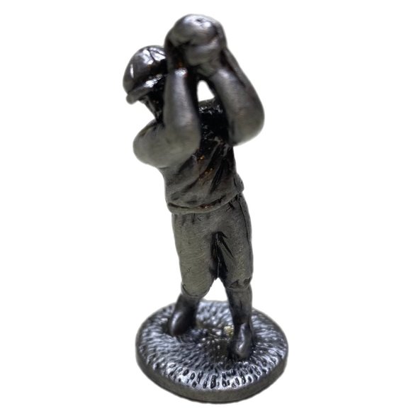 Golfer Figurines in Collectible Pewter Metalware - Picture 5 of 12